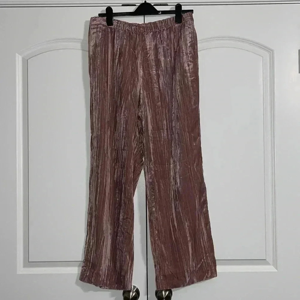 Marc New York Andrew Marc Mauve Velvet Pants​​